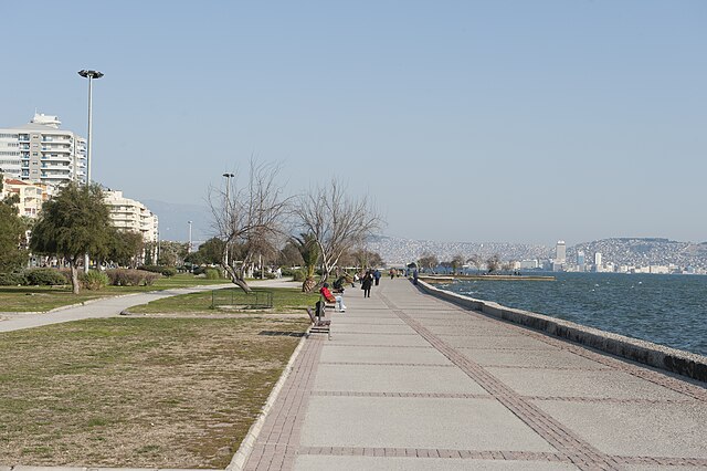 İzmir Bostanlı Park