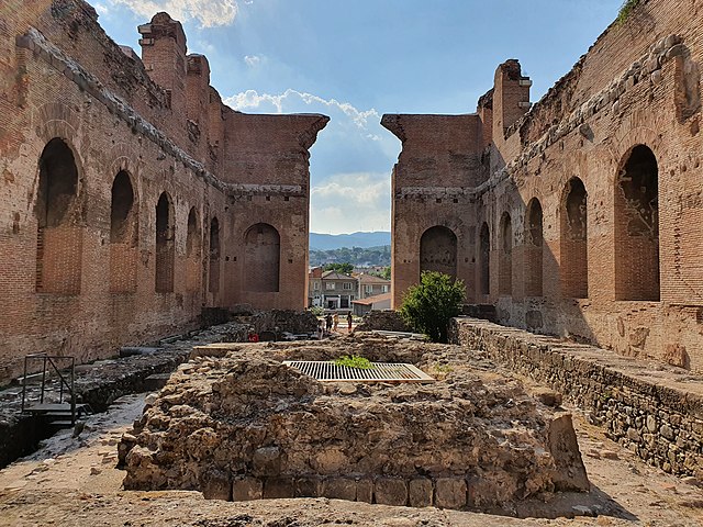 İzmir Kızıl Avlu (Bergama)