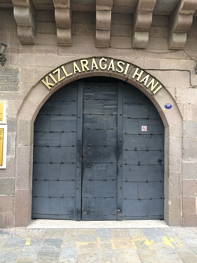 İzmir Kızlarağası Hanı